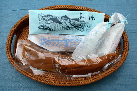 Wagashi: Ayugashi or Waka-ayu Sweetfish Shaped Confection Wagashi: Ayugashi or Waka-ayu Sweetfish Shaped Confection