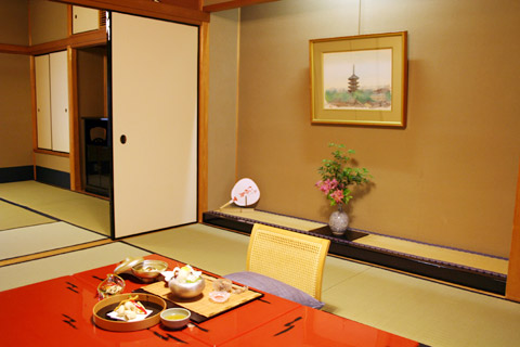Kyoto Ryokan: Kyoto Summer Hamo Cuisine at Gion Hatanaka (鱧 はも 料理)