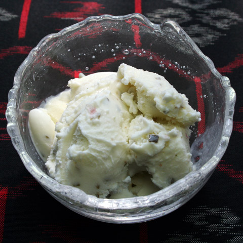 Sakura Mochi Ice Cream 桜餅アイスクリーム